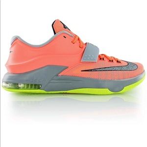 KD7 Nike Sneakers